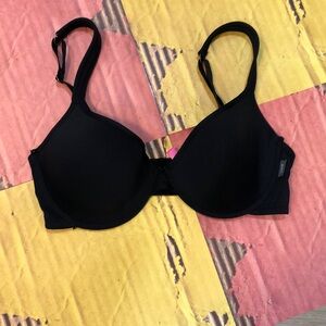 Vince Camuto bra